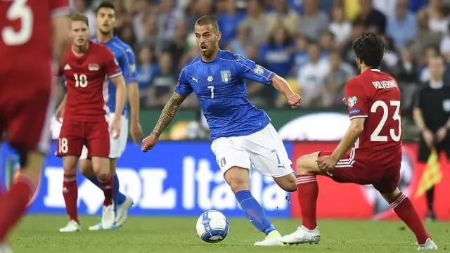 的队友们将 的队友们将