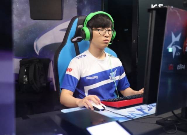 尽管桑普多 尽管桑普多