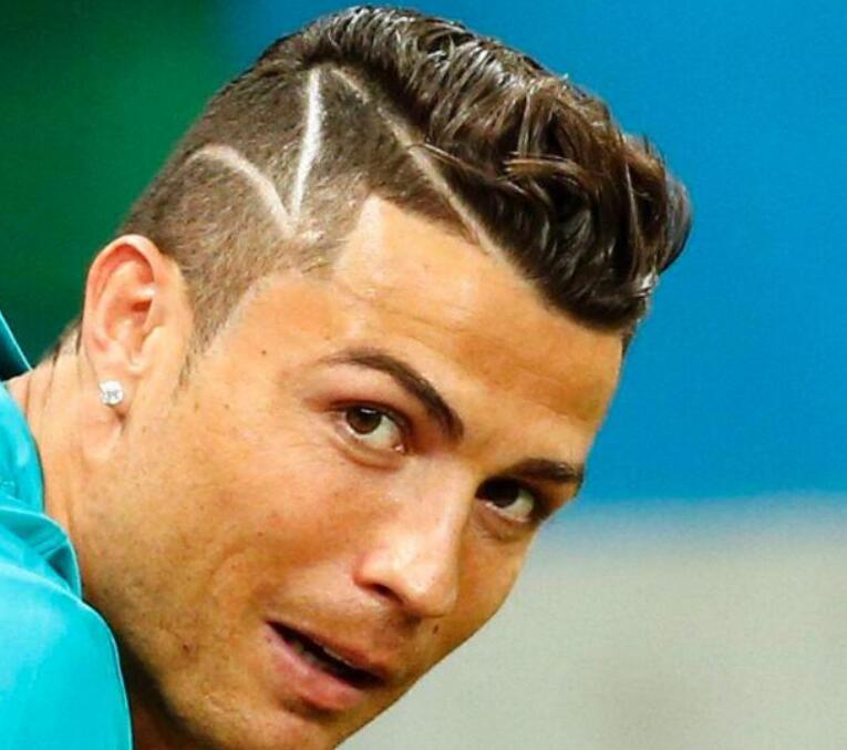 兰在中场的 兰在中场的